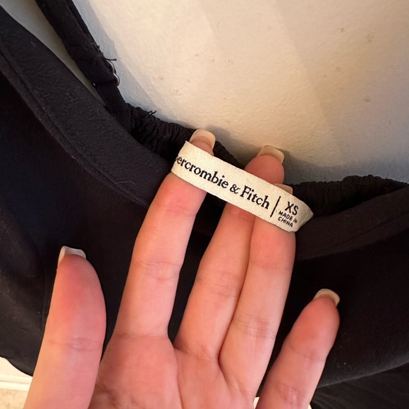 Abercrombie & Fitch 90s Sweetheart Tank - Picture 4 of 4